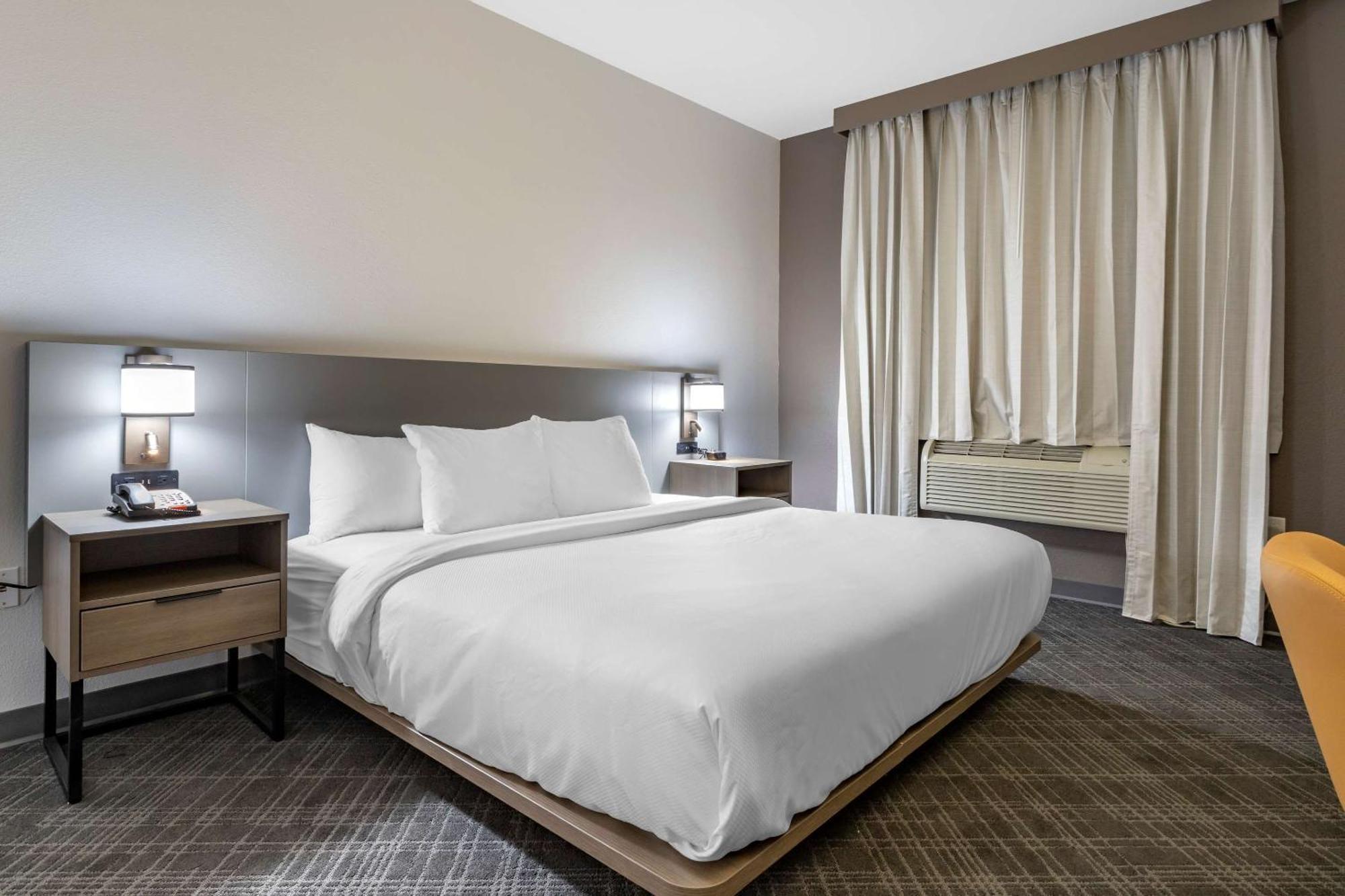 Comfort Suites Накотиш Екстериор снимка