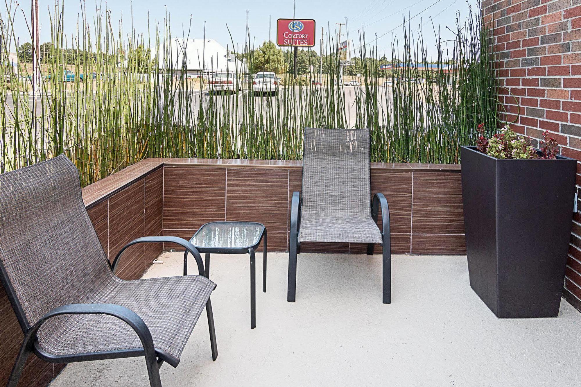 Comfort Suites Накотиш Екстериор снимка