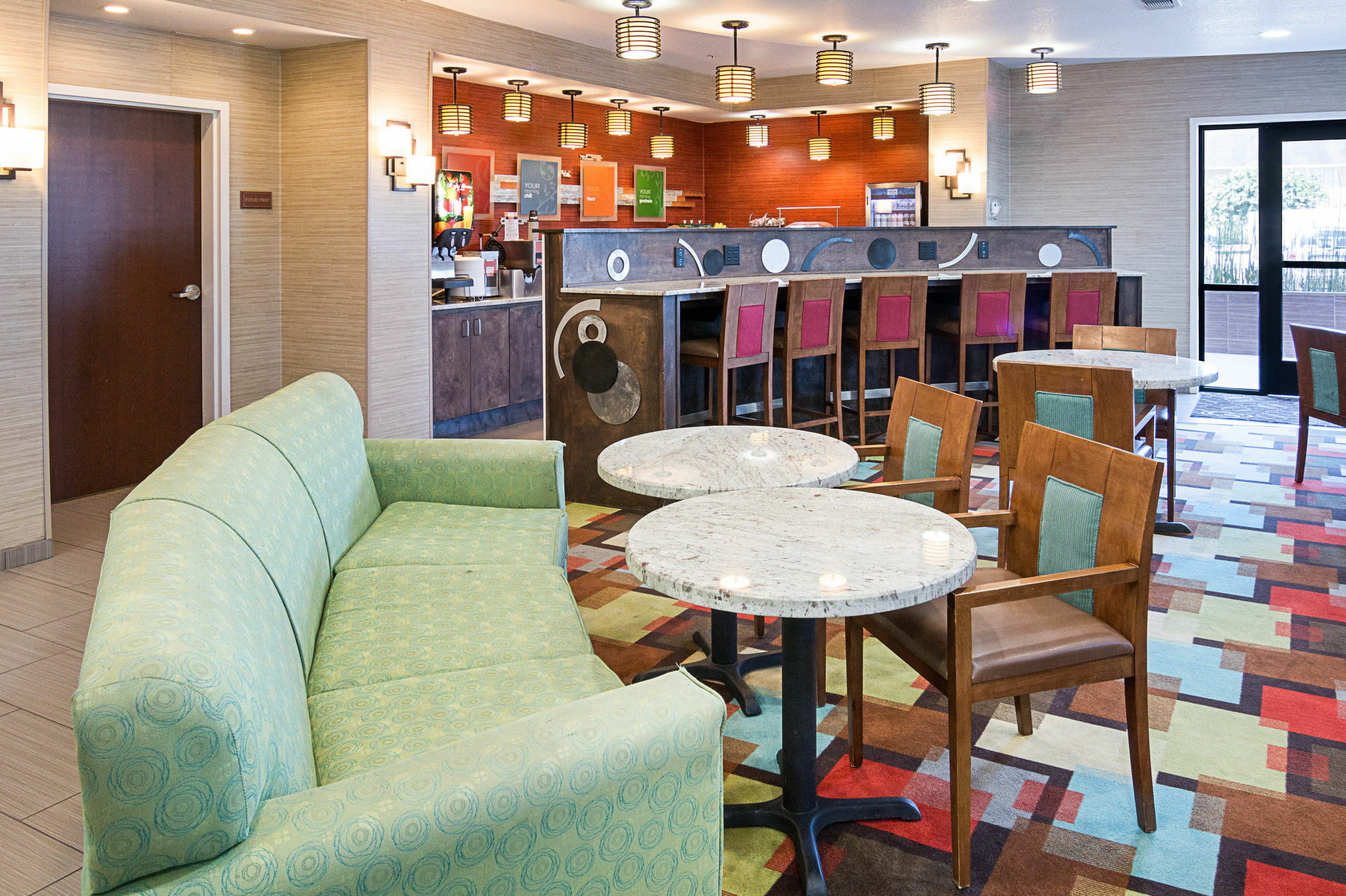 Comfort Suites Накотиш Екстериор снимка
